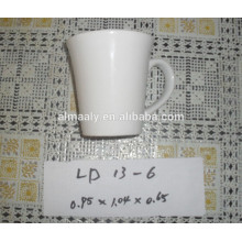 Tasse en céramique à bas prix en stock diverse couleur et forme